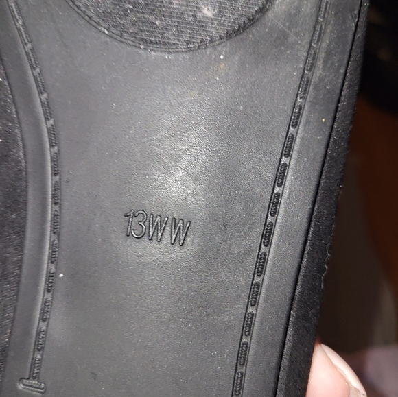 Size 13WW Black Flats - Picture 2 of 2